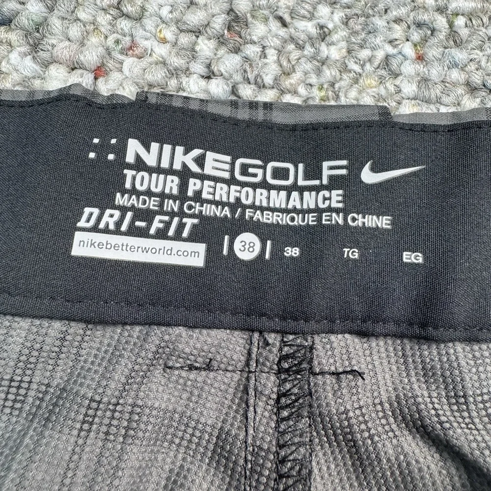 Nike Golf Shorts Mens 38 Plaid Tour Performance Tech Stretch Dri Fit Gray Black
